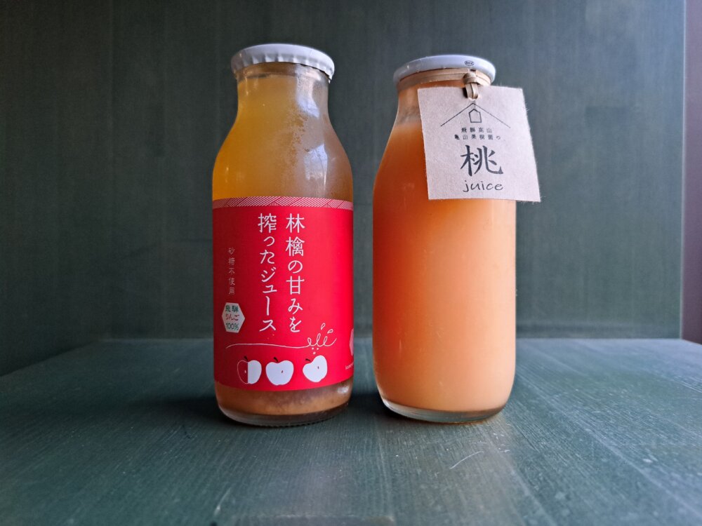 panove 亀山果樹園　林檎の甘みを絞ったジュース·桃ジュース
